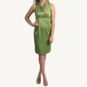 TAYLOR Dress Green Above the Knee dress fully lined Size 10